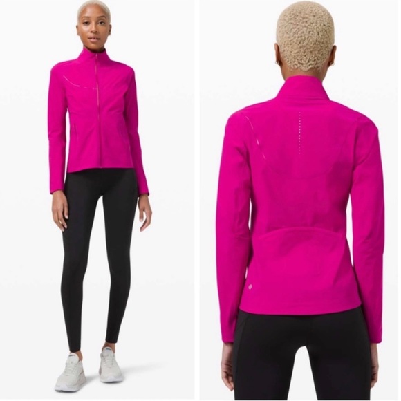 lululemon athletica Jackets & Blazers - NWT Lululemon Fast and Free Windbreaker Ripened Raspberry Size 4